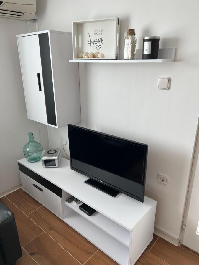 Apartment Mona วีร์ ภายนอก รูปภาพ